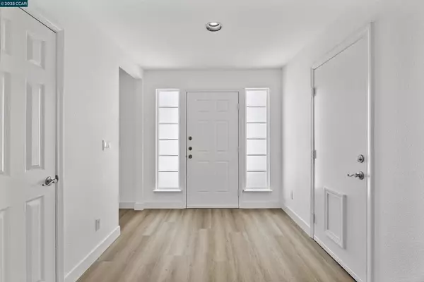 Brentwood, CA 94513,1381 Arlington Way