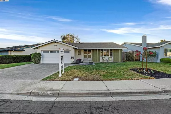 35629 Dee Pl, Fremont, CA 94536