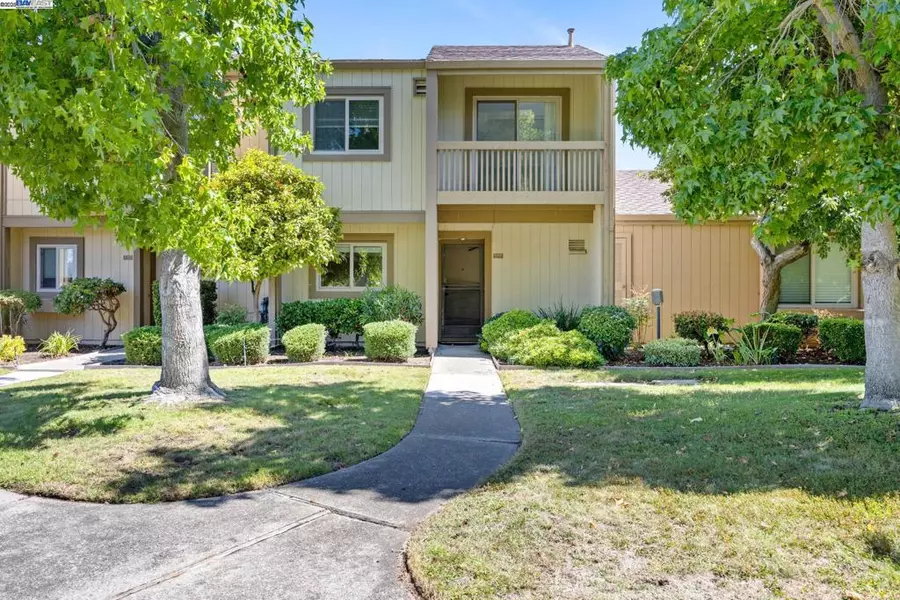 3315 Willis Lane, Alameda, CA 94502
