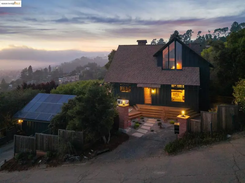 690 PANORAMIC WAY, Berkeley, CA 94704-2537