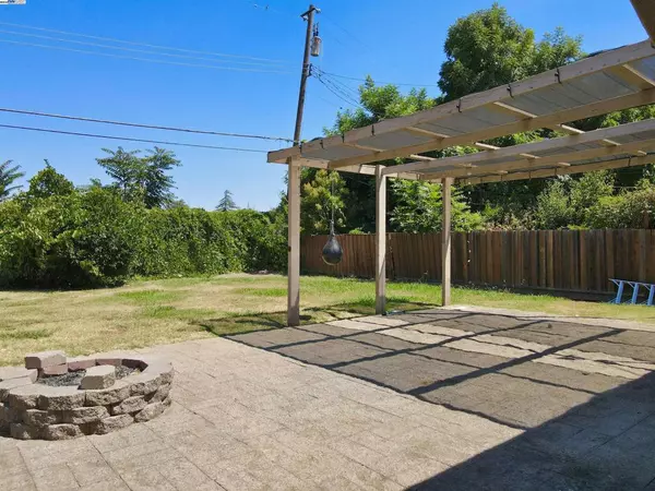 West Sacramento, CA 95691,2012 Michigan Blvd