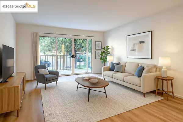Oakland, CA 94610,425 Orange Street #112