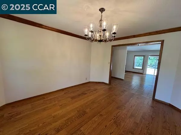 Moraga, CA 94556,7 Williams Dr