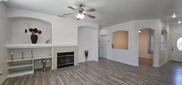Delhi, CA 95315,16712 Sheffield St