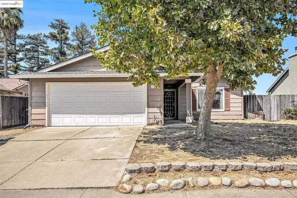 1700 Fernwood Dr, Oakley, CA 94561