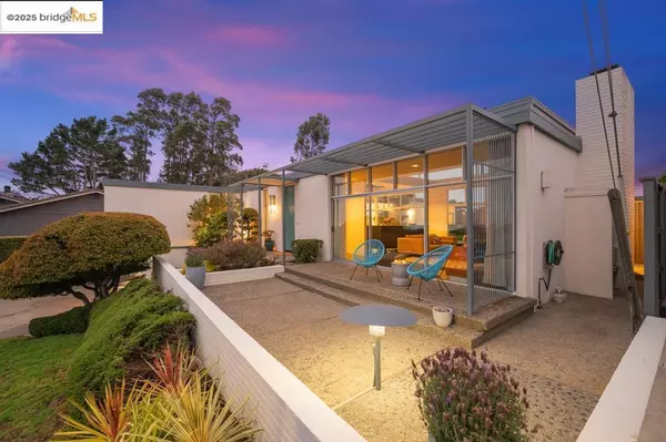 El Cerrito, CA 94530,7145 View Ave
