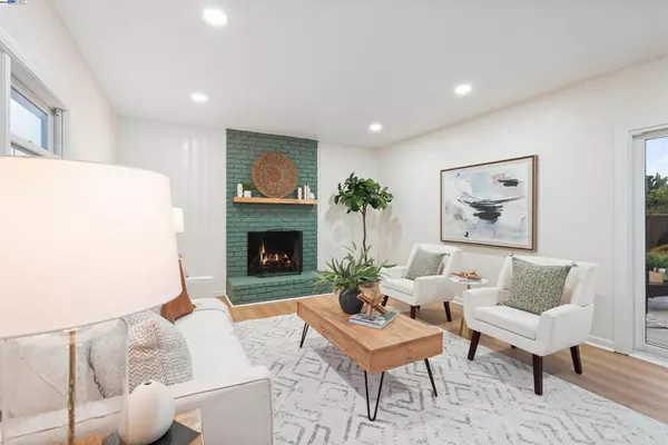 793 Moraga Dr, San Leandro, CA 94578