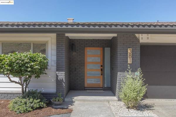 Oakland, CA 94619,381 Crestmont Dr