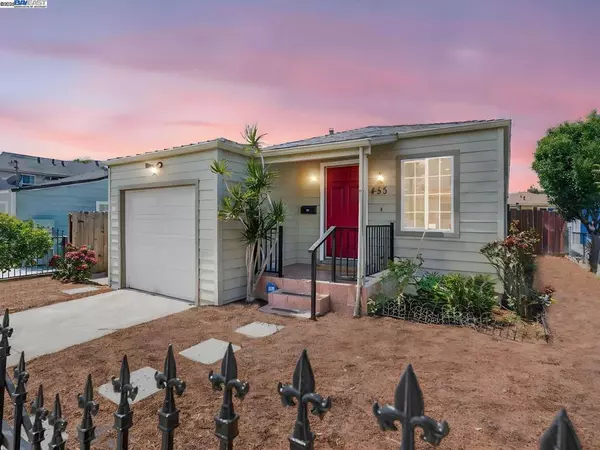 455 32nd St,  Richmond,  CA 94804