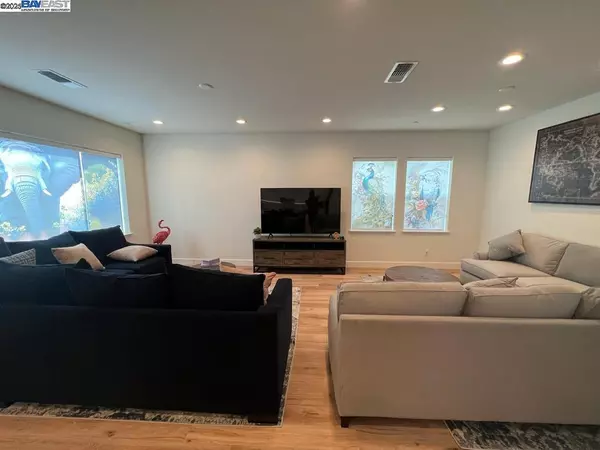 Tracy, CA 95377,2978 Ellis Town Dr