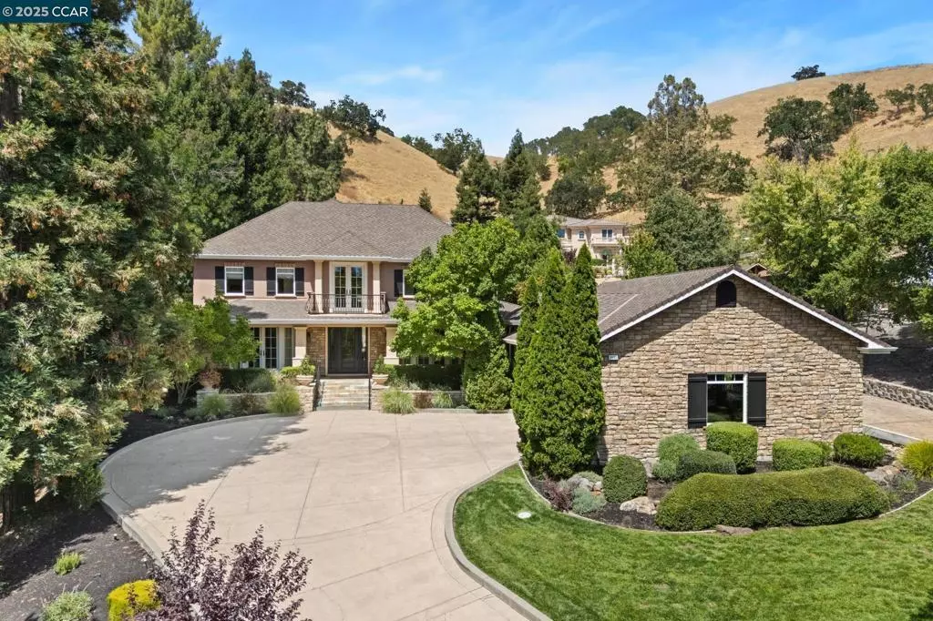Diablo, CA 94528,2540 Caballo Ranchero Dr
