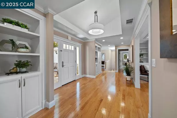 Lafayette, CA 94549,921 Foye Drive