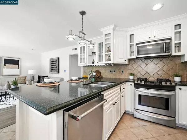 Danville, CA 94526,200 El Dorado Ave #17