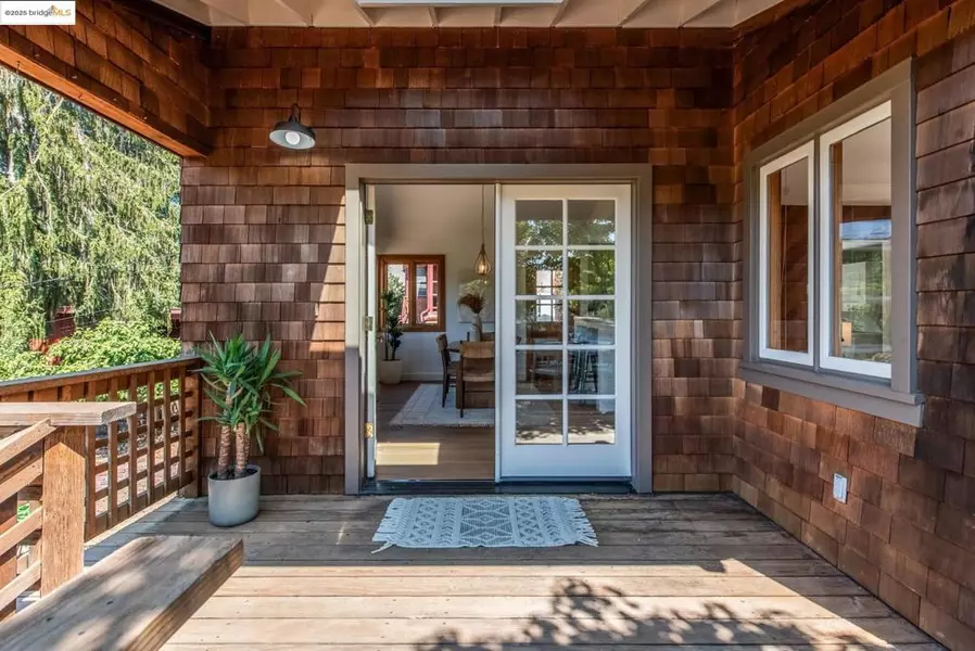 3176 Jordan Rd, Oakland, CA 94602