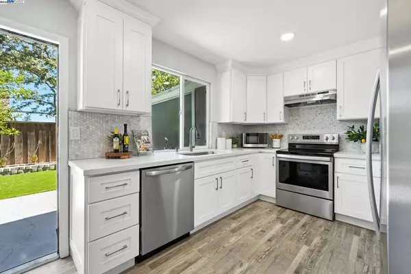 824 Royal Ann Ln, Concord, CA 94518