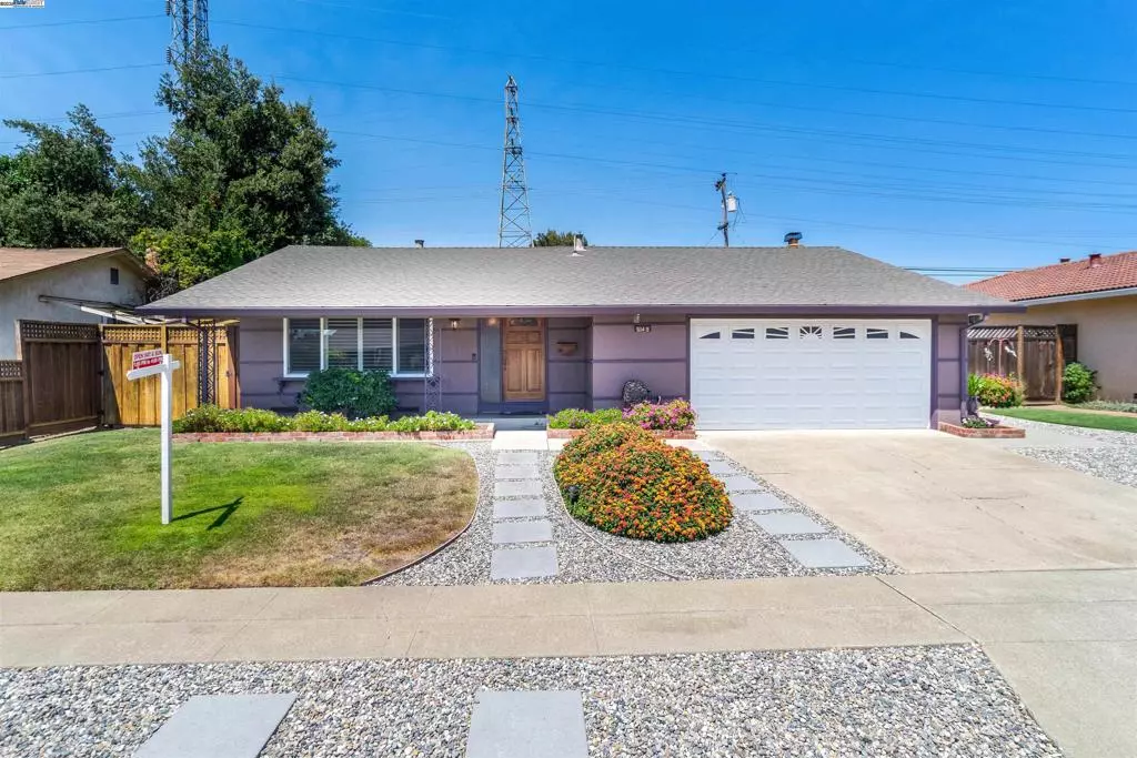 Fremont, CA 94538,5149 Roycroft Way
