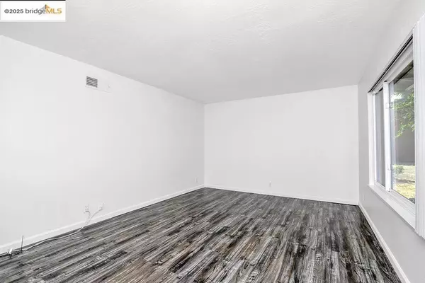 Pittsburg, CA 94565,306 Baltic Sea Ct