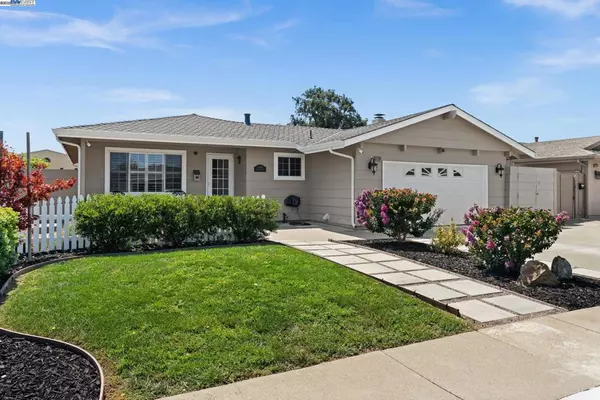 37881 Manzanita St, Newark, CA 94560