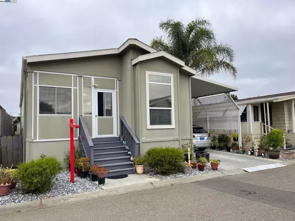 Hayward, CA 94544,29043 Windemere