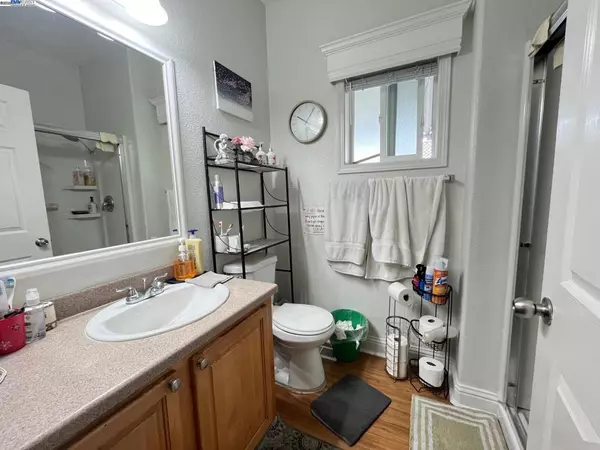 Hayward, CA 94544,29043 Windemere
