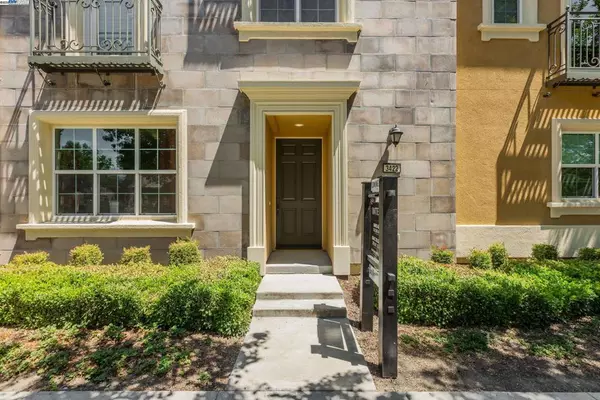 San Ramon, CA 94582,3422 Cinnamon Ridge Rd