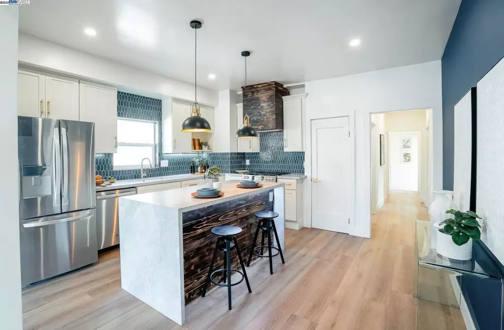 Oakland, CA 94601,2232 Rosedale Ave