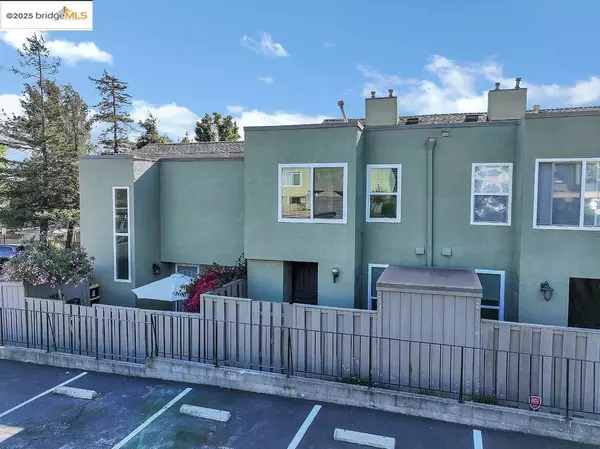 Hayward, CA 94541,24159 Dover Ln