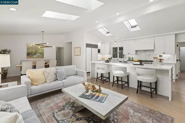 911 Anita Ct, Lafayette, CA 94549