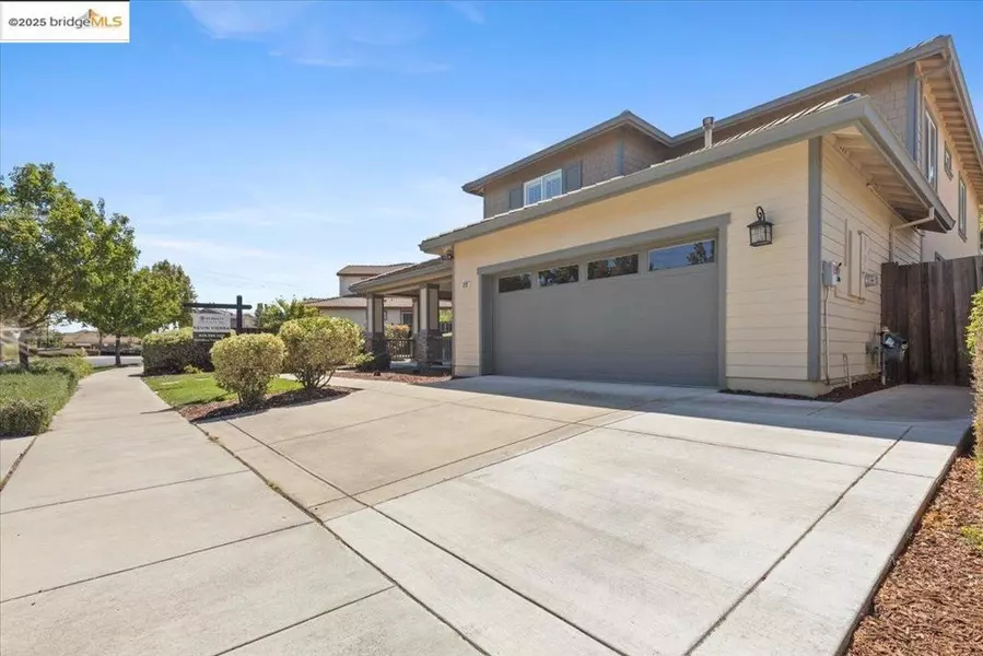 1273 Poplar Dr, Oakley, CA 94561