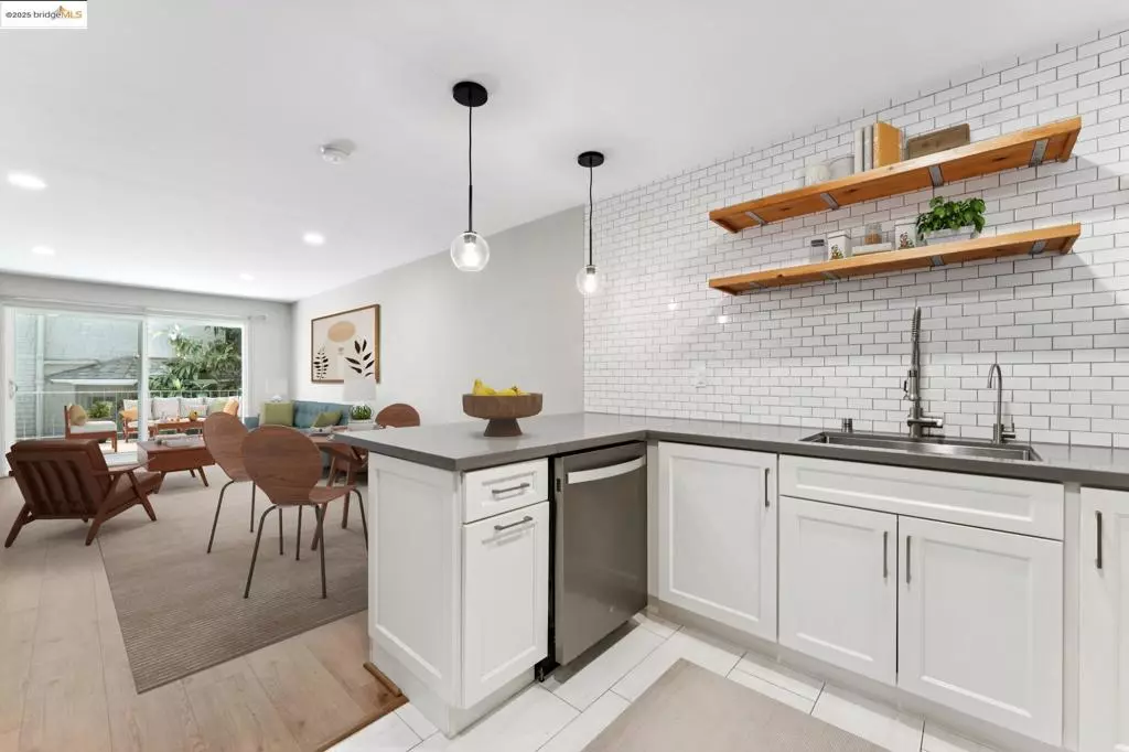 Oakland, CA 94610,424 Staten Ave #104