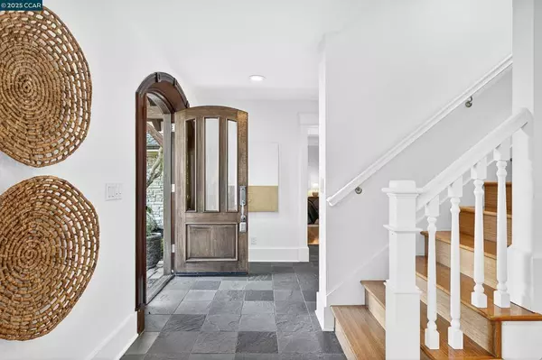 Moraga, CA 94556,1206 Rimer Dr