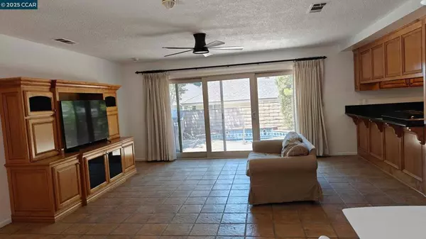 Riverside, CA 92507,1023 Le Conte Dr