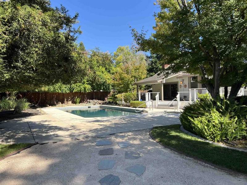 578 Regulus Rd, Livermore, CA 94550