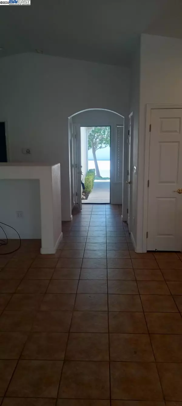 Rio Vista, CA 94571,308 Willow Brook Way