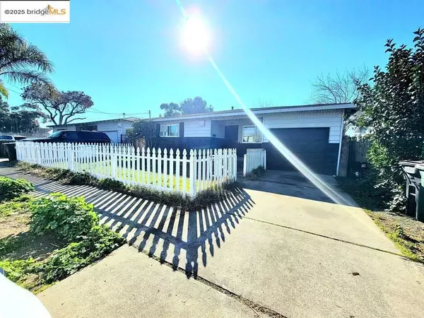 305 W 13Th St, Pittsburg, CA 94565