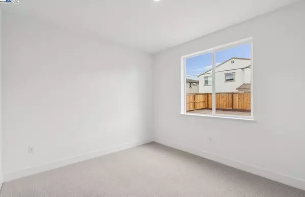 Mountain House, CA 95391,373 E Gobind Blvd