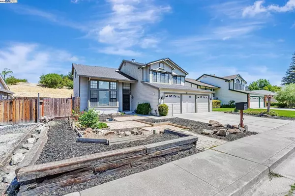 Antioch, CA 94531,2819 Larkspur Dr