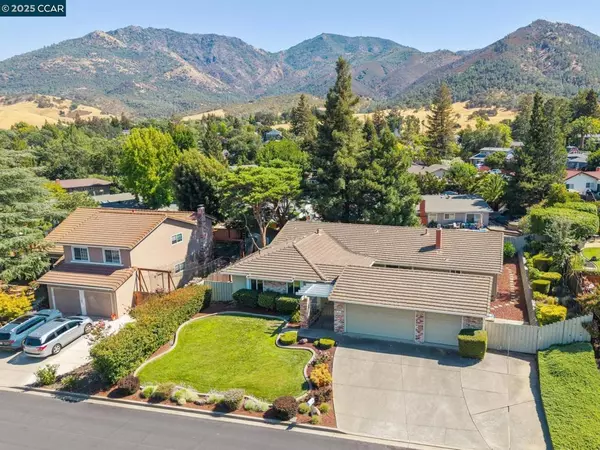 Clayton, CA 94517-1508,30 Mt. McKinley Ct.