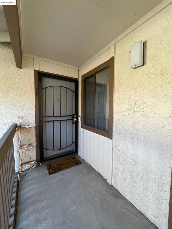 2416 Shadow Ln #74, Antioch, CA 94509