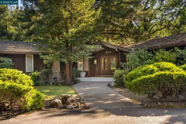 200 Lark Ln, Alamo, CA 94507
