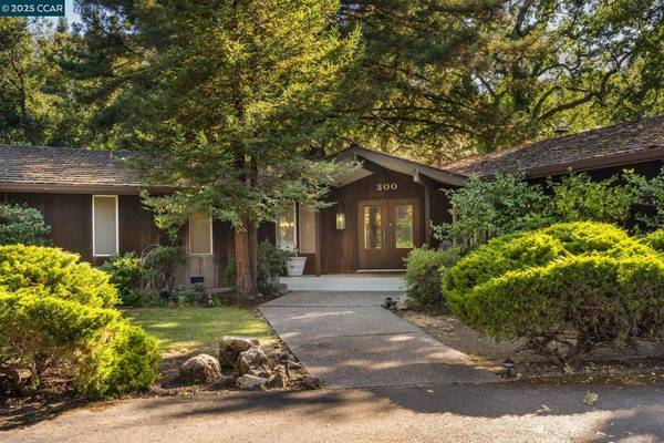 200 Lark Ln, Alamo, CA 94507