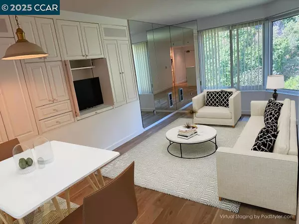 San Francisco, CA 94111,240 Lombard St #632