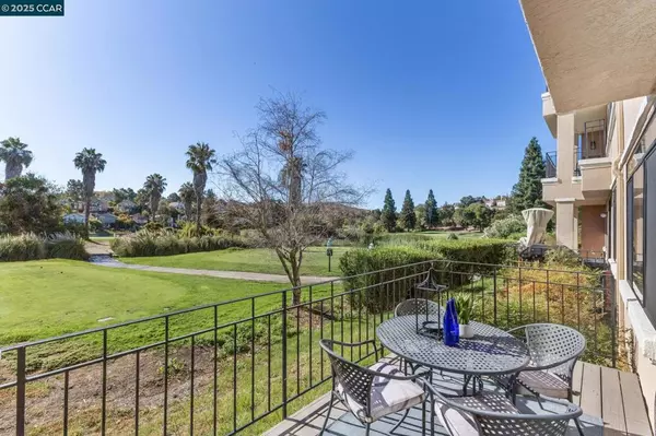 30 Eagle Lake Place #12, San Ramon, CA 94582
