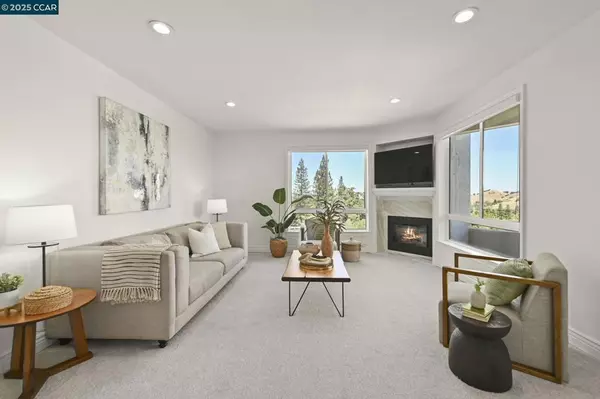 Walnut Creek, CA 94595,3330 Terra Granada Dr #2B