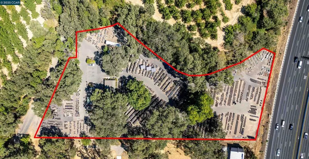 5930 Cherry Glen Rd, Vacaville, CA 95688