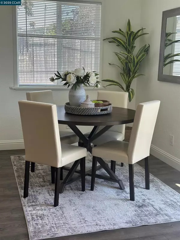 Vallejo, CA 94589,824 Gateway Dr