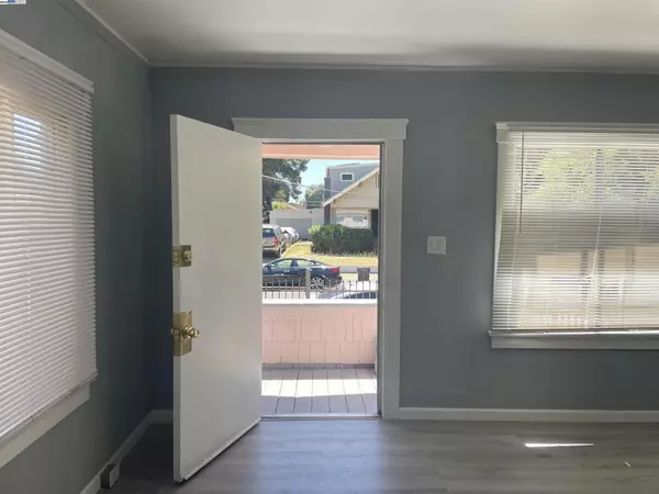 Oakland, CA 94605,2311 82nd Ave