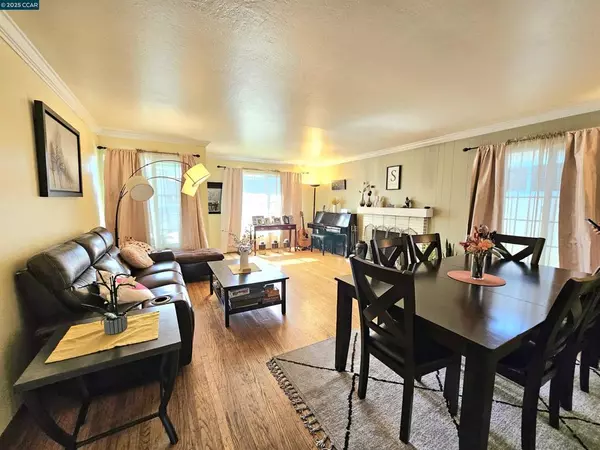 1527 24Th St, Richmond, CA 94806