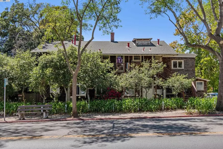 1300 Martin Luther King Jr Way, Berkeley, CA 94709