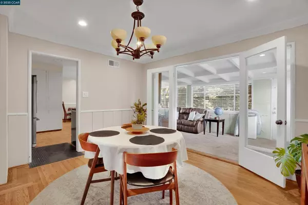 Vallejo, CA 94590,608 La Cadena St
